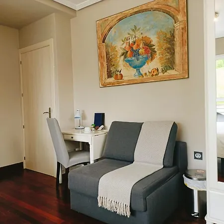 Tribunak Bed & Breakfast