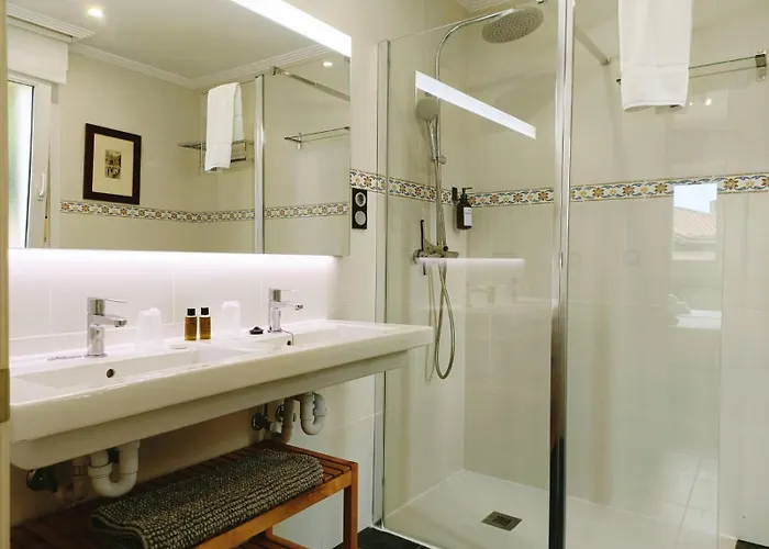 Tribunak Alojamento de Acomodação e Pequeno-almoço